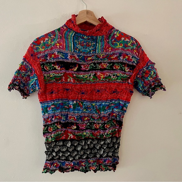 Issey Miyake Fête Spring/Summer 2005 Pleated Knit Top